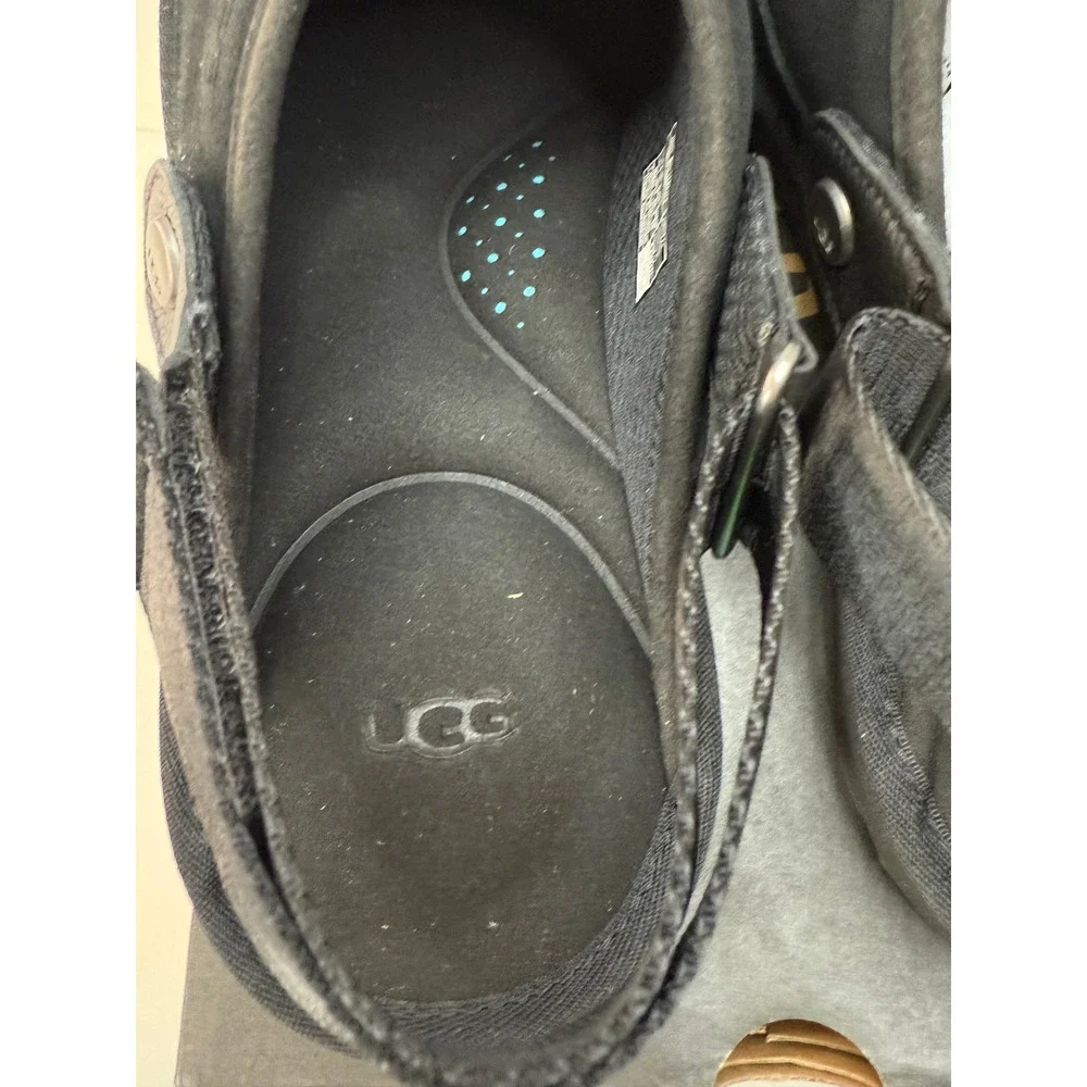 UGG Goldencoast Clog Black Suede‎ Adjustable Strap Size Mens 11 1142172 NEW